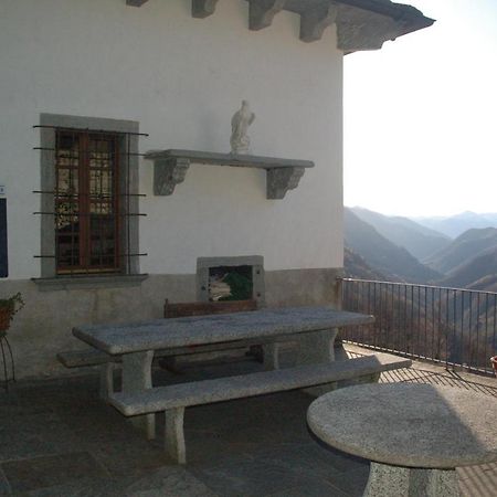 Palazzo Gamboni Swiss Historic Hotel Comologno Kültér fotó